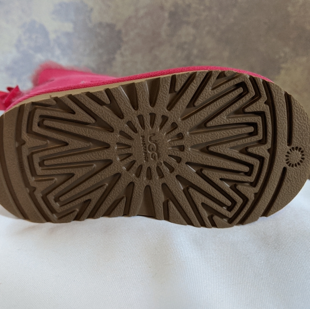 Ugg BNWOT Bailey Bow Toddler - Picture 4 of 7